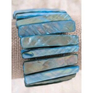 Large Blue Iridescent Stretchy Shell Bracelet